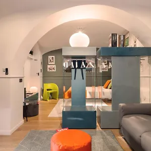 Lata Rana Colosseum Luxury Loft Appartement